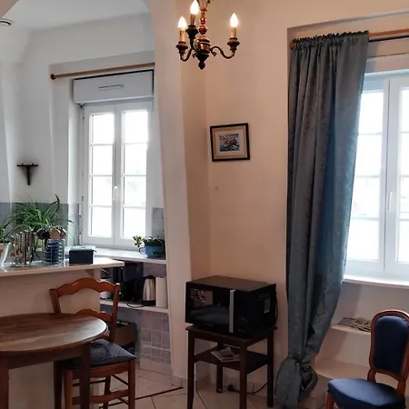 De La Appartement *