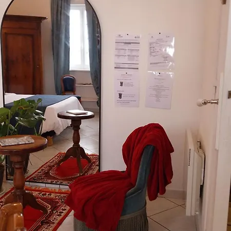 Apartment De La *